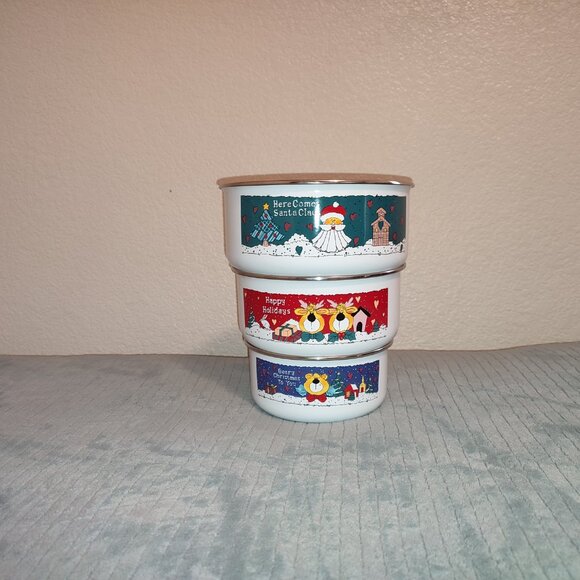 Christmas Nesting Bowls - Picture 2 of 11